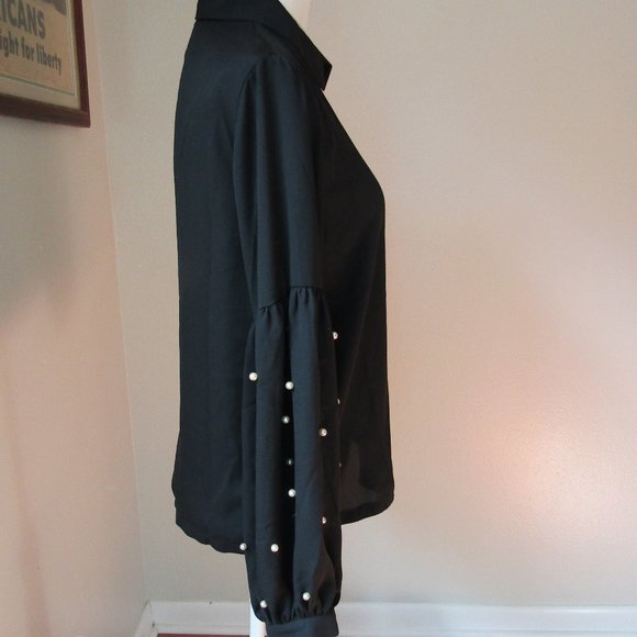 Free Generation Los Angeles Embellish Pearl Blouse - Picture 5 of 10